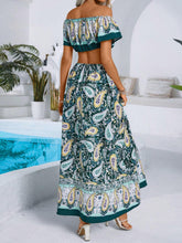 Women's Crop Top With Off-Shoulder & Paisley Printed Pattern And Skirt Set